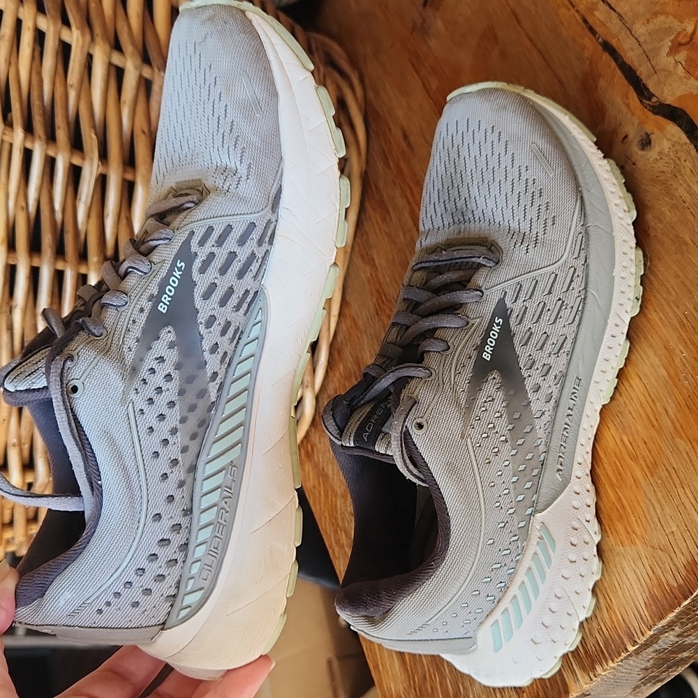 Brooks Adrenaline 21 Running Shoes Gray Size 6 - Picture 6 of 15